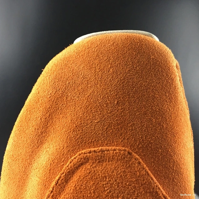 AA2494-801 Jordan  Campfire 18 Retro Orange 0420